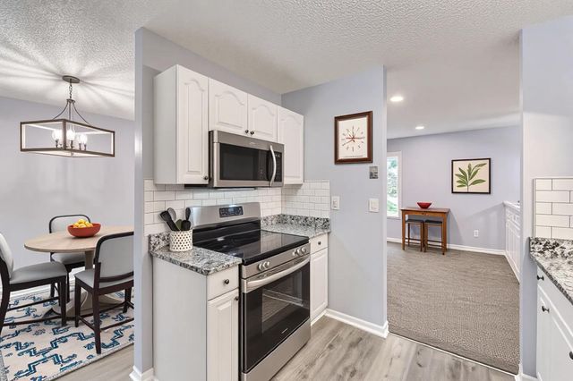 21327 Joplin Street NW, Elk River, MN 55330