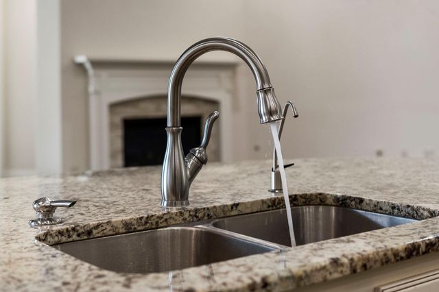 2102 Old Town Drive, Missouri City, TX 77459