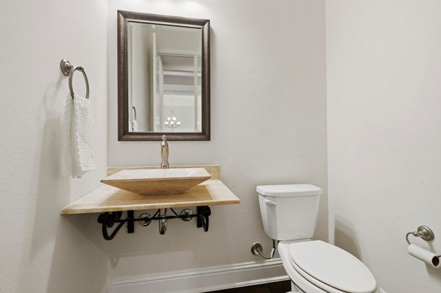 2102 Old Town Drive, Missouri City, TX 77459