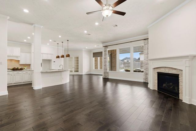 2102 Old Town Drive, Missouri City, TX 77459