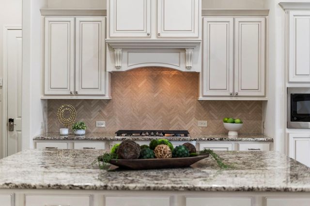 2102 Old Town Drive, Missouri City, TX 77459