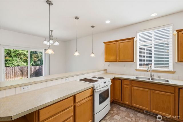 4538 20th Way NE, Olympia, WA 98516
