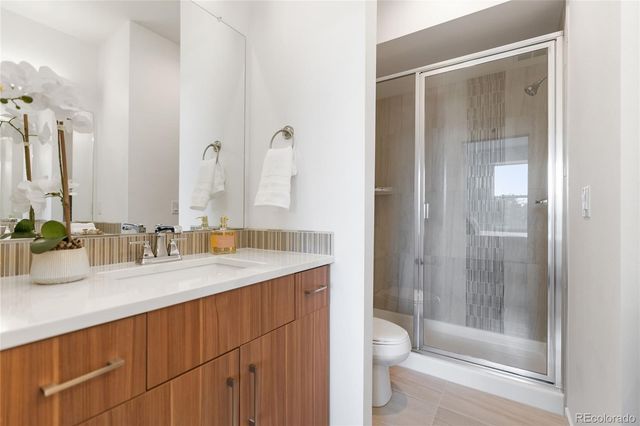 8711 E Hampden Avenue 28, Denver, CO 80231