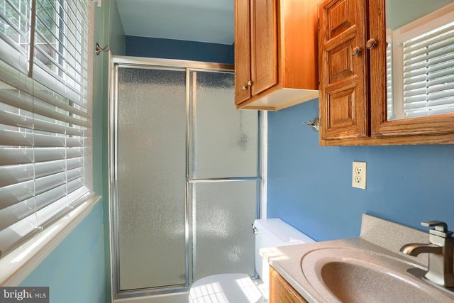 517 LAMP POST LN, Camp Hill, PA 17011