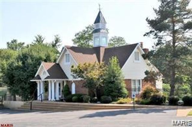 14292 Cedar Springs Drive, Chesterfield, MO 63017