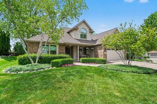 451 Castlebury Drive, Saline City, MI 48176