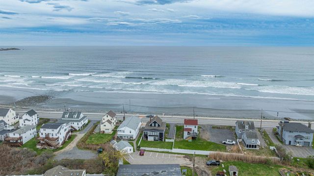 6 Dingle Rd Unit 4, York, ME 03909