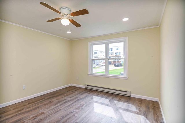 6 Dingle Rd Unit 4, York, ME 03909