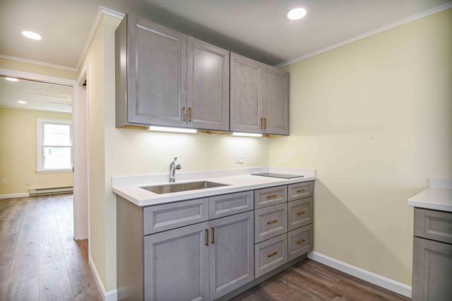 6 Dingle Rd Unit 4, York, ME 03909