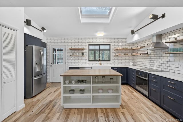 1073 Indian Springs Road, Pine Bush, NY 12566