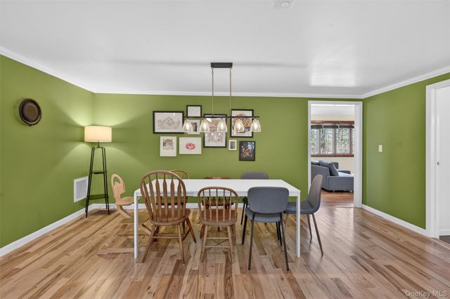 1073 Indian Springs Road, Pine Bush, NY 12566