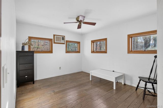 1073 Indian Springs Road, Pine Bush, NY 12566