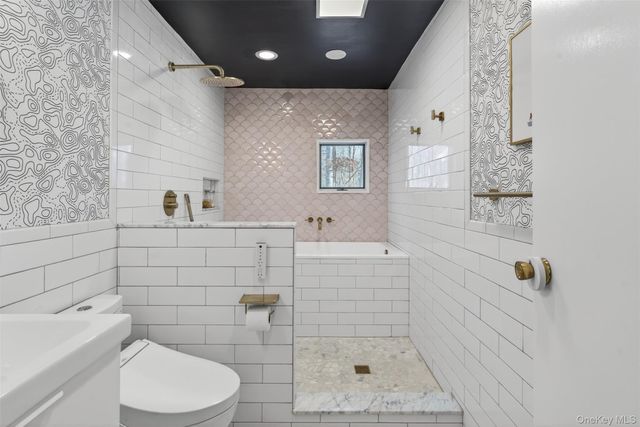 1073 Indian Springs Road, Pine Bush, NY 12566