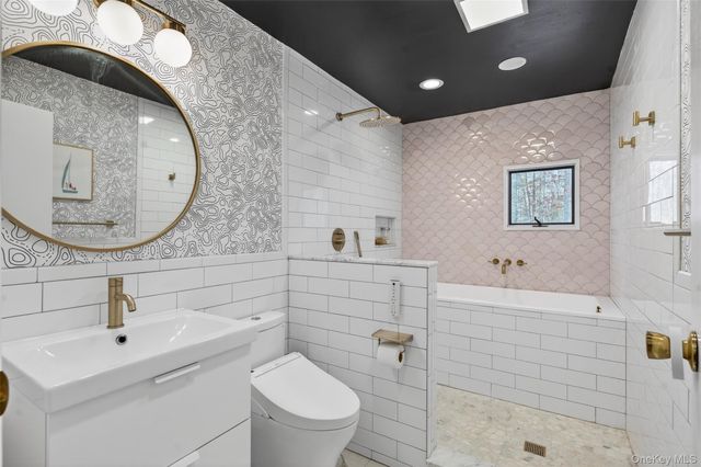 1073 Indian Springs Road, Pine Bush, NY 12566