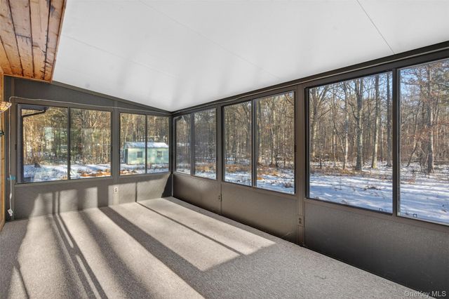 1073 Indian Springs Road, Pine Bush, NY 12566