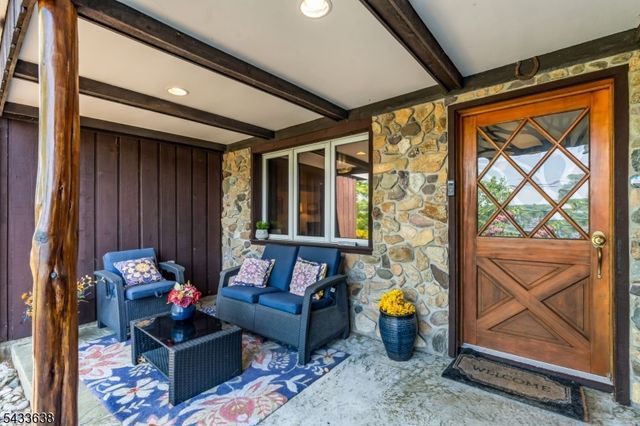 12 E Shore Rd, Denville Twp., NJ 07834