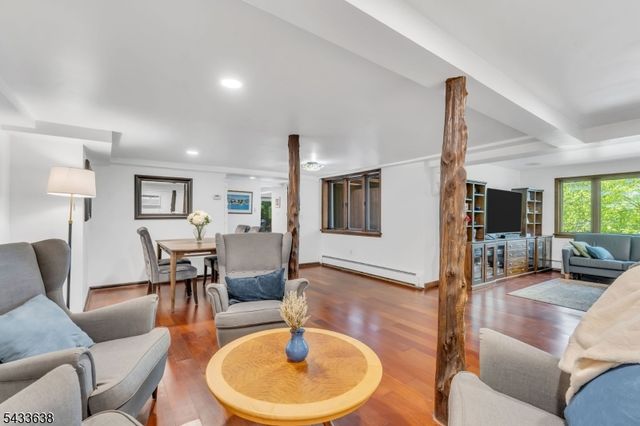 12 E Shore Rd, Denville Twp., NJ 07834