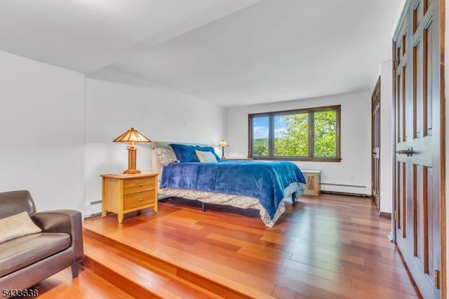 12 E Shore Rd, Denville Twp., NJ 07834