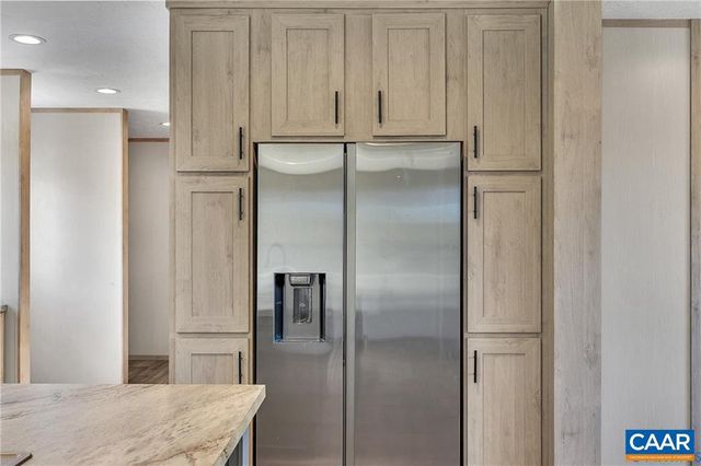 1390 MICKIE TOWN RD, Maidens, VA 23102