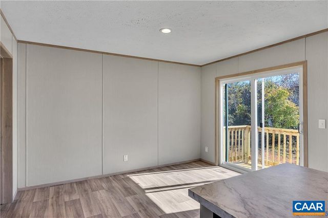 1390 MICKIE TOWN RD, Maidens, VA 23102