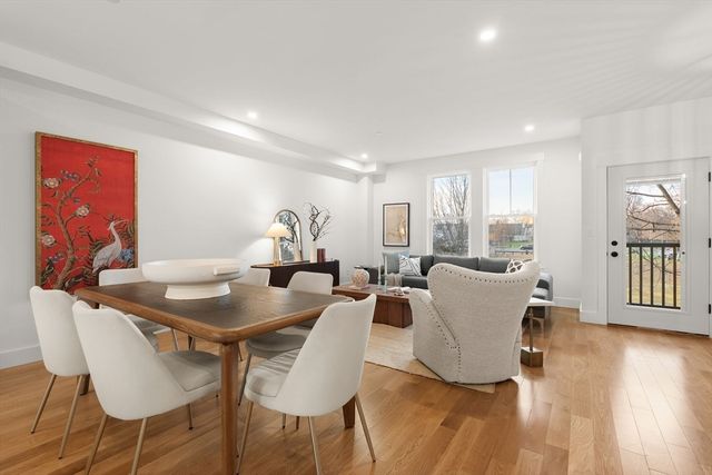 6 Dellmore Rd 2, Boston, MA 02130