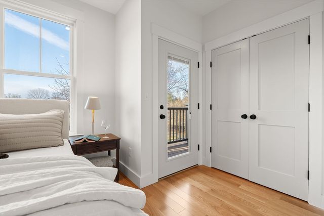 6 Dellmore Rd 2, Boston, MA 02130