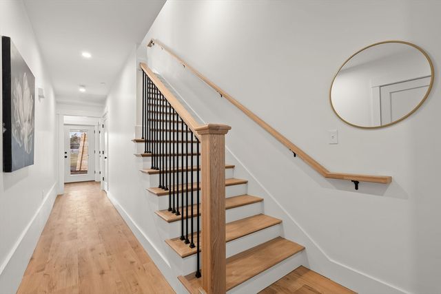 6 Dellmore Rd 2, Boston, MA 02130