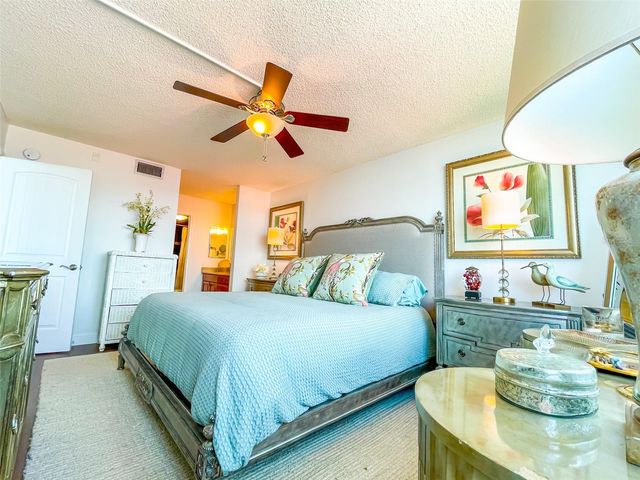 6361 BAHIA DEL MAR BOULEVARD 308, St Petersburg, FL 33715