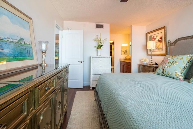 6361 BAHIA DEL MAR BOULEVARD 308, St Petersburg, FL 33715