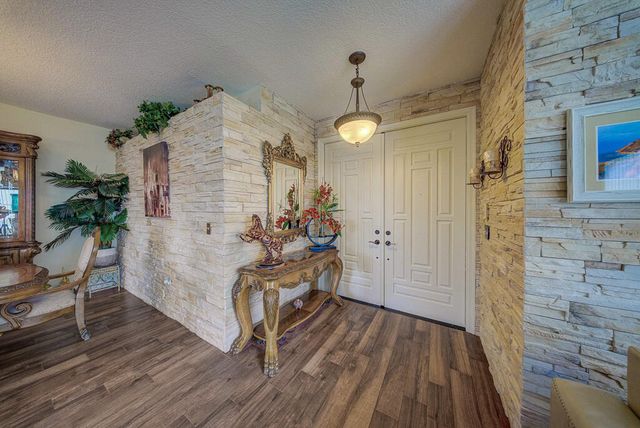 9776 Woodworth Court, Wellington, FL 33414