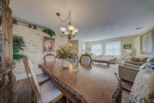 9776 Woodworth Court, Wellington, FL 33414
