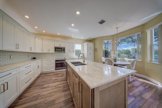 9776 Woodworth Court, Wellington, FL 33414