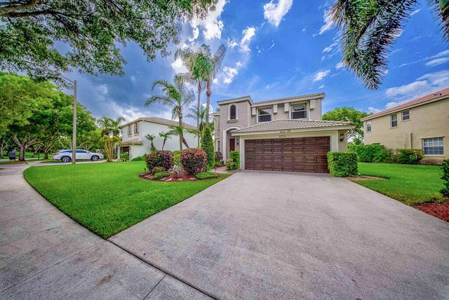 9776 Woodworth Court, Wellington, FL 33414