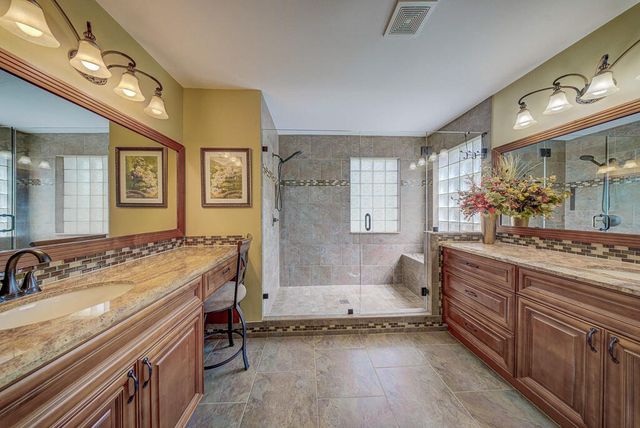 9776 Woodworth Court, Wellington, FL 33414