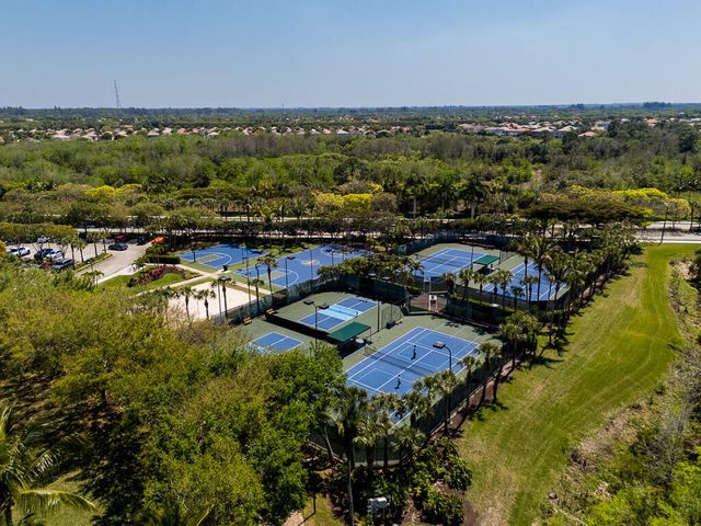 9776 Woodworth Court, Wellington, FL 33414