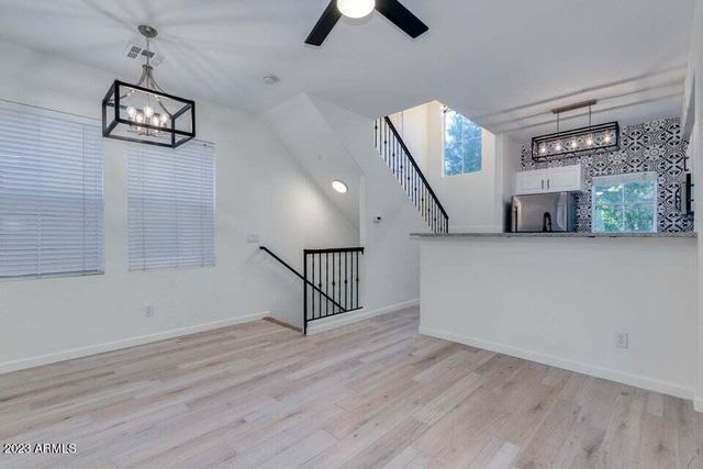 160 W COMMERCE Court, Gilbert, AZ 85233