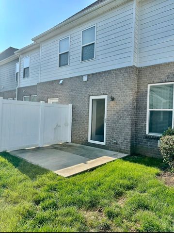 3322 Brookberry Ln, Murfreesboro, TN 37129