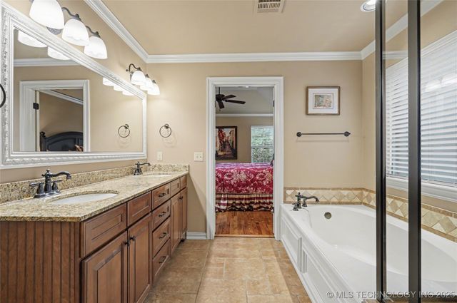 10928 S 77th East Place, Tulsa, OK 74133