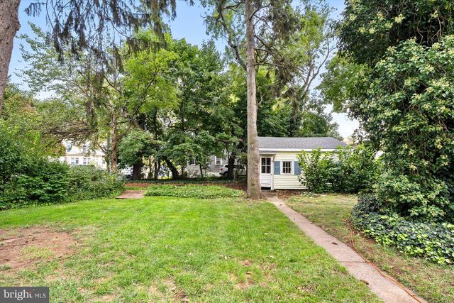 100 W PARK AVE, Hamilton, NJ 08610