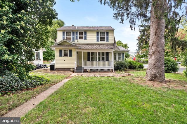 100 W PARK AVE, Hamilton, NJ 08610