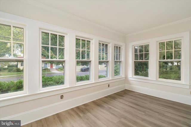 100 W PARK AVE, Hamilton, NJ 08610