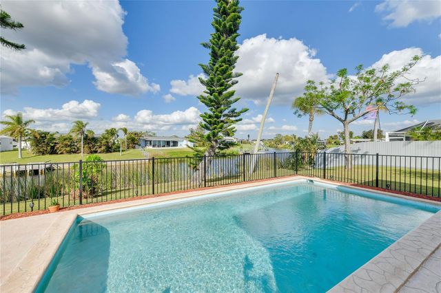 6222 FABIAN ROAD, North Port, FL 34287