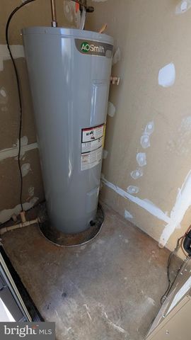 9566 WALKER WAY, Manassas Park, VA 20111