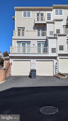 9566 WALKER WAY, Manassas Park, VA 20111