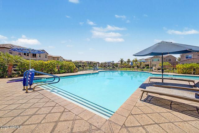 4077 S SABRINA Drive 94, Chandler, AZ 85248