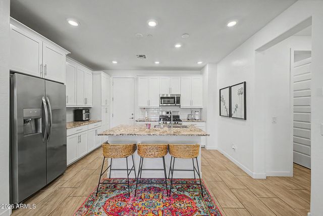 4077 S SABRINA Drive 94, Chandler, AZ 85248
