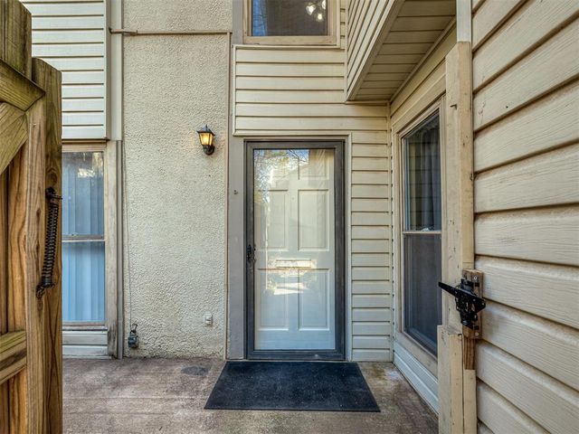 811 Red Bird Lane, Norman, OK 73072