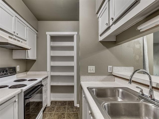 811 Red Bird Lane, Norman, OK 73072