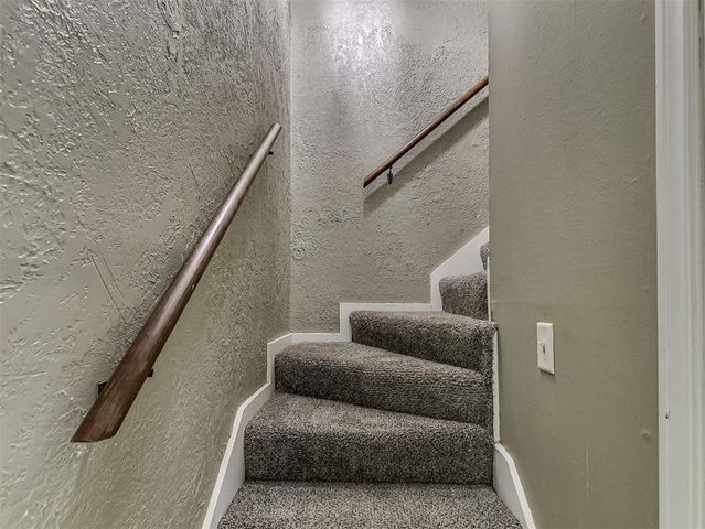 811 Red Bird Lane, Norman, OK 73072