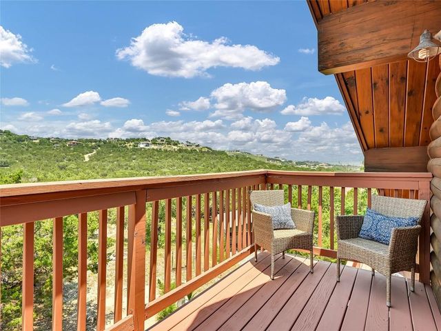 18304 W Reed Parks RD, Jonestown, TX 78645
